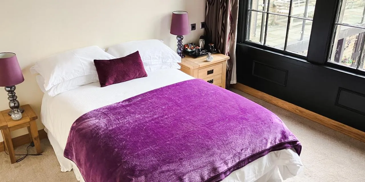 The Weavers Shed Hotel Huddersfield